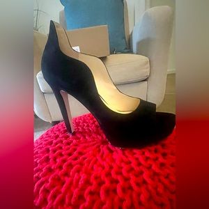 JESSICA SIMPSON “Benecia” size 11, gently worn ONCE.